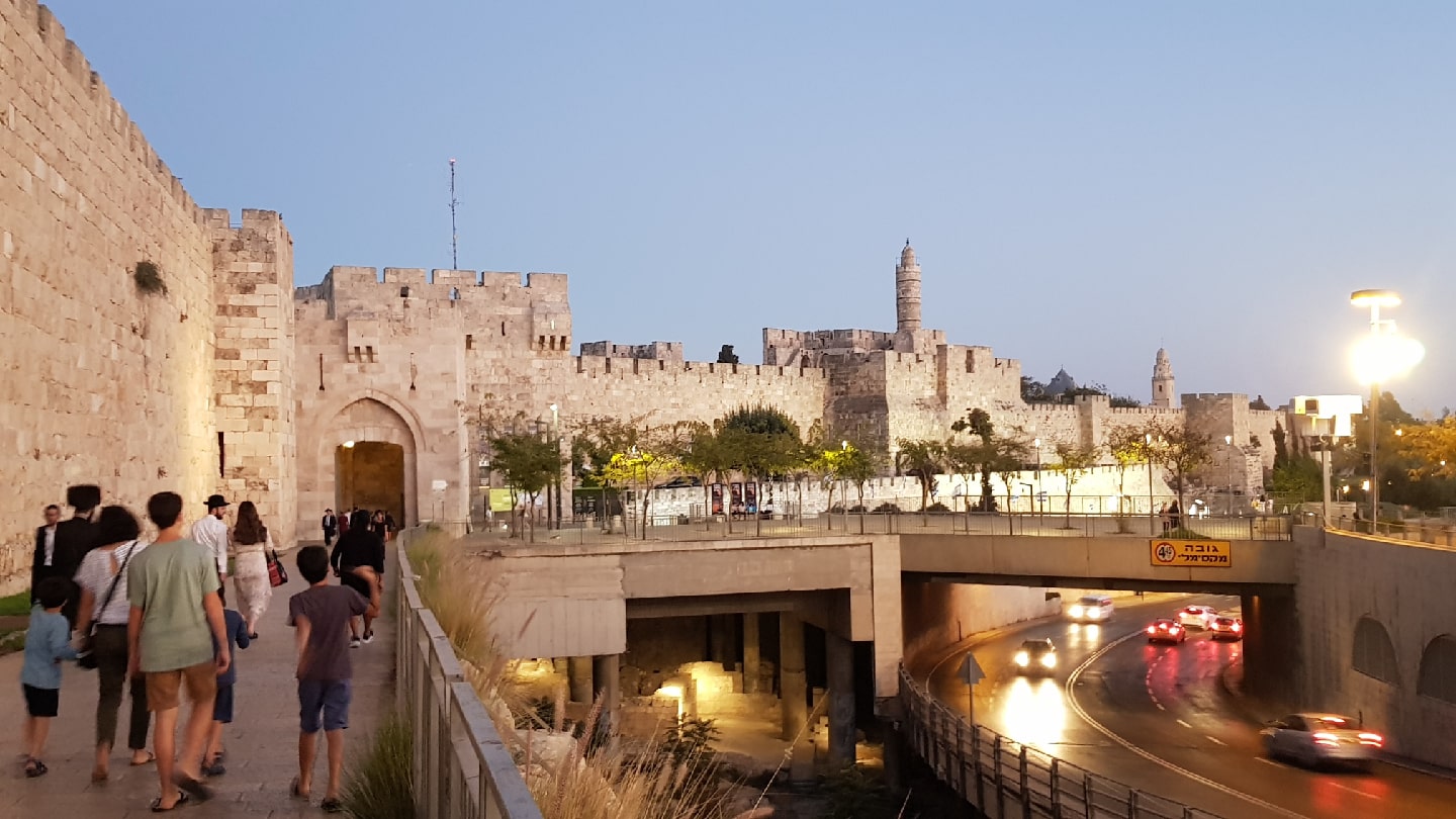 Netivyah | Family of faith in Jerusalem